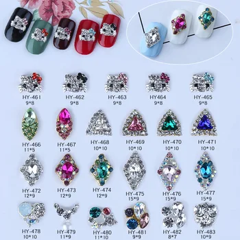 10pcs Hello Kitty Liga Prego botões com Strass Luxo de Metal Manicure Jóias Gemas Decoração