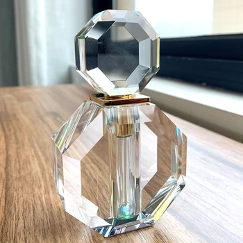 3/6ml K9 Clara de Cristal de Alta qualidade de vidro Reutilizável Frasco de Perfume Fácil de transportar Viagem essencial Tabela Enfeite Decoração de Casa
